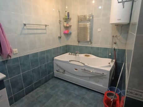Nəsimidə 3 otaqlı yeni tikili mənzil kirayə verilir, 120 m², 175 AZN/ay, şəkil 5 / 7