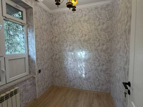 Qara Qarayevdə 3 otaqlı köhnə tikili mənzil satılır, 50 m², 147 000 AZN, şəkil 3 / 9