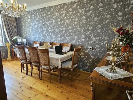 Yeni Günəşlidə 3 otaqlı köhnə tikili mənzil satılır, 80 m², 145 000 AZN, şəkil 2 / 12