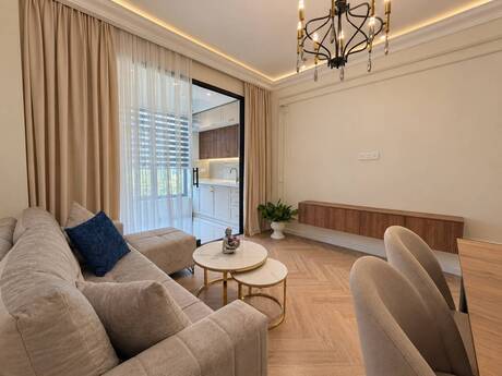 28 Mayda 3 otaqlı yeni tikili mənzil satılır, 85 m², 369 000 AZN, şəkil 3 / 12