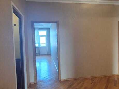 Продаётся 4-комнатная квартира в новостройке, Azadlıq Prospekti, 160 м², 370 000 AZN, фото 5 / 12