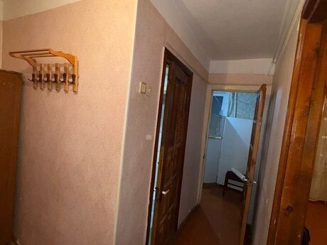 Neftçilərdə 1 otaqlı köhnə tikili mənzil kirayə verilir, 35 m², 450 AZN/ay, şəkil 2 / 5