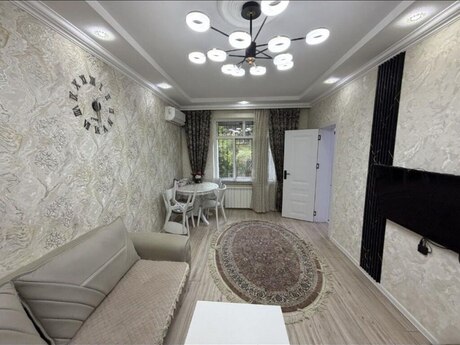 Xalqlar Dostluğunda 3 otaqlı köhnə tikili mənzil satılır, 70 m², 176 000 AZN, şəkil 2 / 12