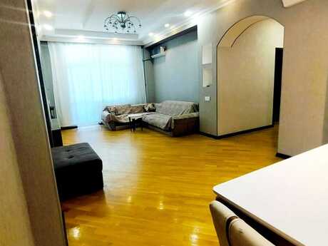 Сдаётся 3-комнатная квартира в новостройке, Həzi Aslanov, 130 м², 800 AZN/мес, фото 2 / 10