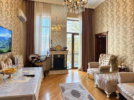 Elan №6552231 - Bakı, 28 May m., 3 otaqlı, 90 m², 3/5 mərtəbə