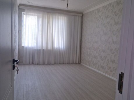 Gənclikdə 2 otaqlı köhnə tikili mənzil satılır, 55 m², 181 000 AZN, şəkil 3 / 10