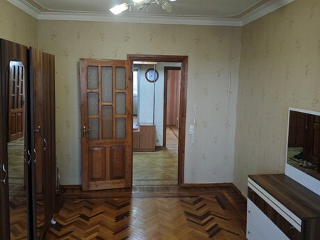 Elan №6552317 - Bakı, Əhmədli m., 3 otaqlı, 85 m², 7/9 mərtəbə