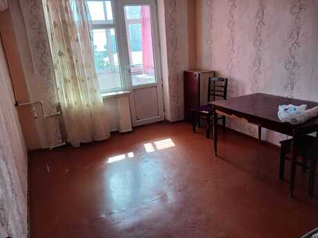 Neftçilərdə 1 otaqlı köhnə tikili mənzil kirayə verilir, 32 m², 470 AZN/ay, şəkil 3 / 9