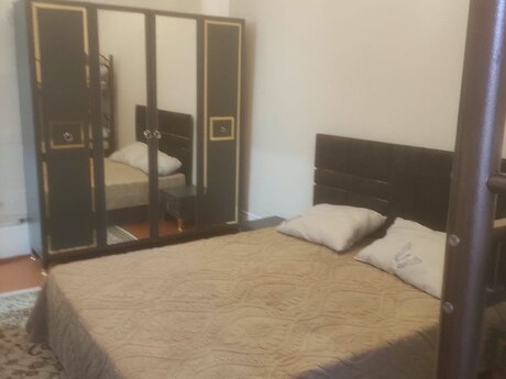 2 otaq · 57 m², Buzovna