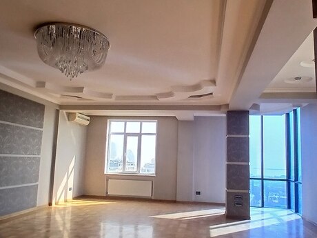 28 Mayda 4 otaqlı yeni tikili mənzil satılır, 217 m², 548 000 AZN, şəkil 4 / 12
