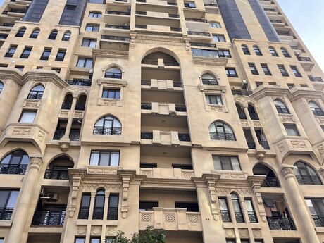 6 otaqlı mənzil, 285 m², 28 May, 1 400 000 AZN