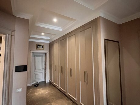 28 Mayda 6 otaqlı yeni tikili mənzil satılır, 285 m², 1 400 000 AZN, şəkil 5 / 12