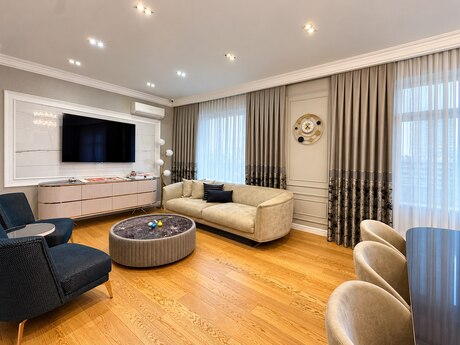 3-room new-build apartment for sale in Grand Hayat residence, 103 m², 420 000 AZN, photo 2 / 12