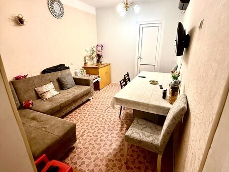 Elan №6552476 - Bakı, Azadlıq Prospekti m., 2 otaqlı, 50 m², 2/7 mərtəbə