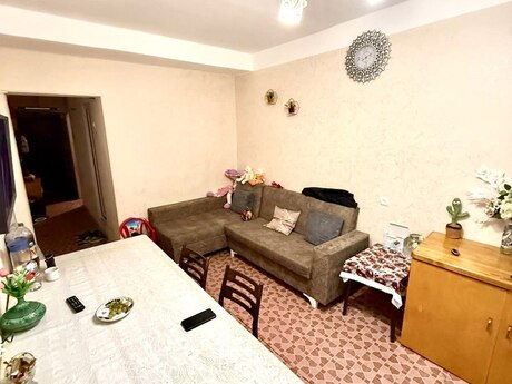 Azadlıq Prospektidə 2 otaqlı köhnə tikili mənzil kirayə verilir, 50 m², 450 AZN/ay, şəkil 2 / 8