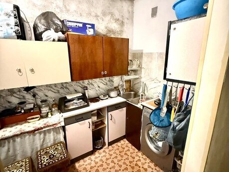 Azadlıq Prospektidə 2 otaqlı köhnə tikili mənzil kirayə verilir, 50 m², 450 AZN/ay, şəkil 3 / 8