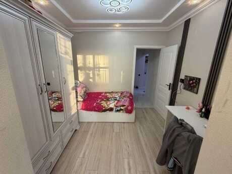 Продаётся 3-комнатная квартира в старом фонде, Yeni Günəşli, 60 м², 140 000 AZN, фото 5 / 12