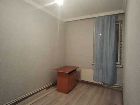3-room old-build apartment for rent in Bakıxanov, 70 m², 450 AZN/mo, photo 5 / 9