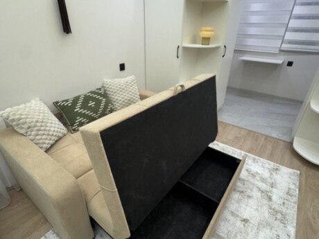 Elmlər Akademiyasında 2 otaqlı köhnə tikili mənzil satılır, 38 m², 160 000 AZN, şəkil 5 / 12