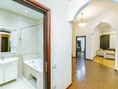 Nəsimidə 3 otaqlı yeni tikili mənzil satılır, 130 m², 530 000 AZN, şəkil 5 / 12