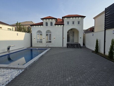 4 otaq · 140 m², Buzovna