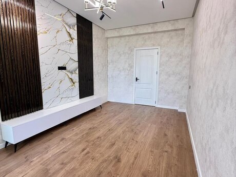 Yeni Günəşlidə 2 otaqlı yeni tikili mənzil satılır, 70 m², 166 000 AZN, şəkil 2 / 11