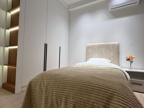 3-room new-build apartment for rent in Şah İsmayıl Xətai, 91 m², 1 750 AZN/mo, photo 5 / 12