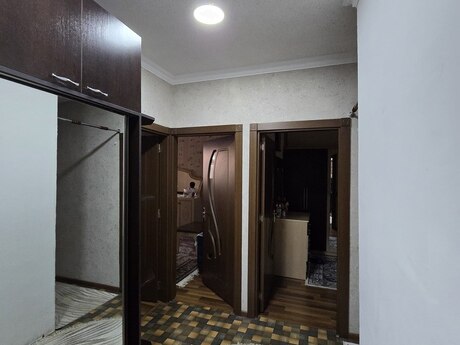 Nəsimidə 3 otaqlı köhnə tikili mənzil satılır, 64,9 m², 210 000 AZN, şəkil 3 / 12