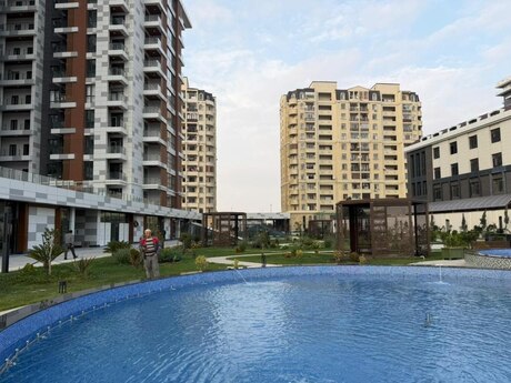 3 otaq · 107 m² · 11/18 mərtəbə, Lake City