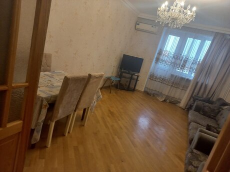 3 otaq · 80 m²