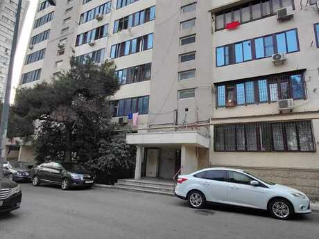 3 otaqlı mənzil, 100 m², Azadlıq Prospekti, 260 000 AZN