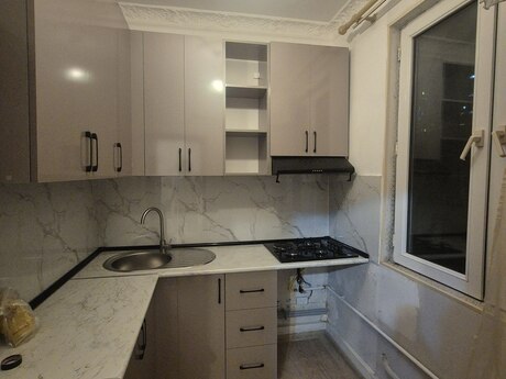 Memar Əcəmidə 2 otaqlı köhnə tikili mənzil kirayə verilir, 50 m², 500 AZN/ay, şəkil 4 / 9