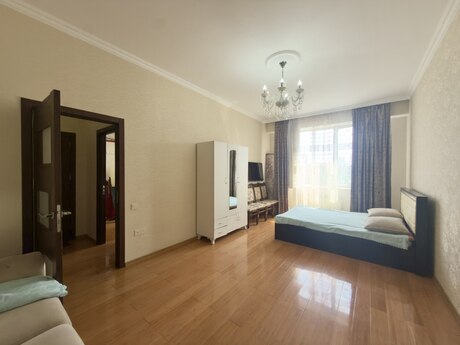 Kristal Abşeron Biləcəri kompleksində 1 otaqlı yeni tikili mənzil satılır, 46 m², 143 000 AZN, şəkil 2 / 10