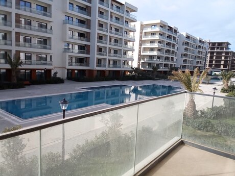 2 otaq · 100 m² · 2/5 mərtəbə, Sea Breeze