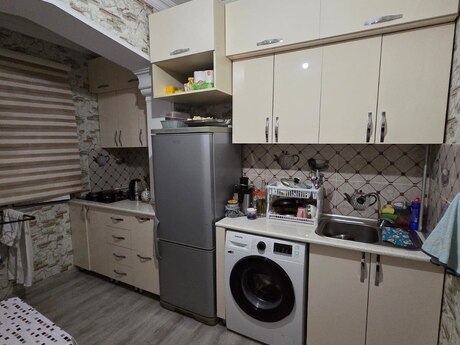 Əhmədlidə 2 otaqlı köhnə tikili mənzil satılır, 60 m², 165 000 AZN, şəkil 5 / 11