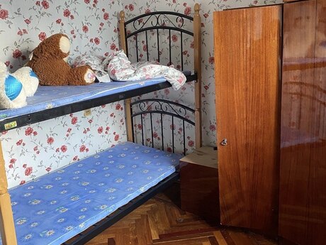 Elmlər Akademiyasında 3 otaqlı köhnə tikili mənzil satılır, 92 m², 250 000 AZN, şəkil 5 / 5