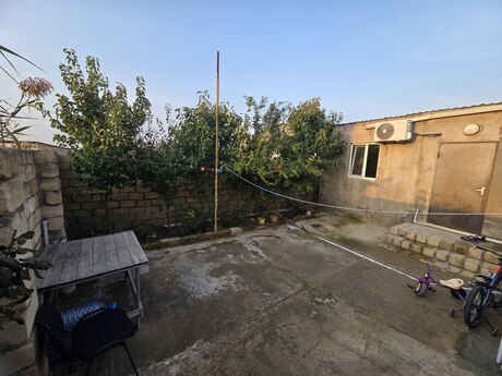 3 otaq · 57,6 m², Avtovağzal