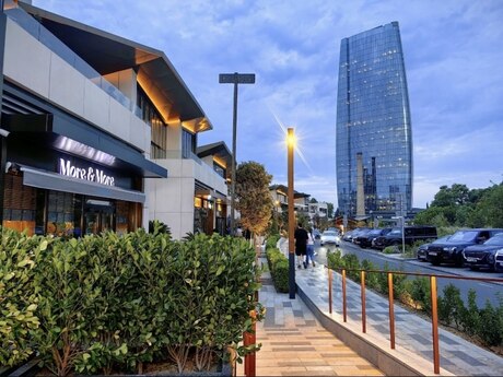 Elan №6552875 - Bakı, Şah İsmayıl Xətai m., 3 otaqlı, 90 m², 8/9 mərtəbə