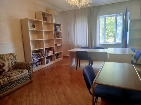 Elan №6552919 - Bakı, Elmlər Akademiyası m., 1 otaqlı, 35 m²