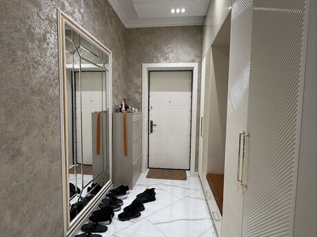 Продаётся 5-комнатная квартира в новостройке, Nəsimi, 270 м², 530 000 AZN, фото 2 / 12
