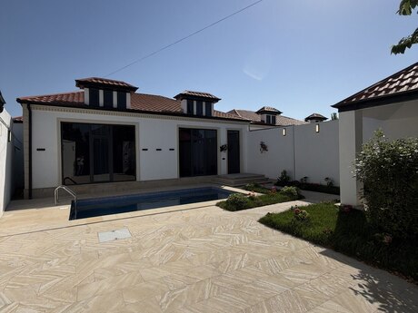 4 rooms · 130 m², Şüvəlan