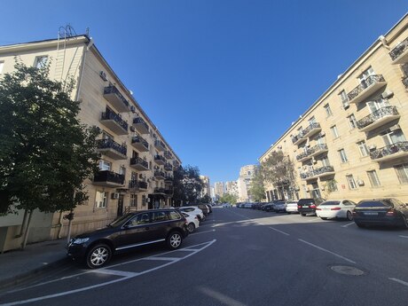 Elan №6552996 - Bakı, Şah İsmayıl Xətai m., 73 m²