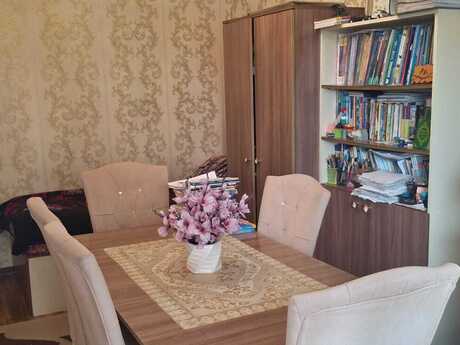 Продаётся 3-комнатная квартира в старом фонде, Bakıxanov, 81 м², 188 000 AZN, фото 4 / 8