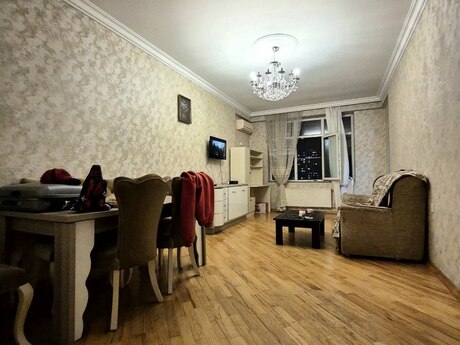 Əhmədlidə 2 otaqlı yeni tikili mənzil kirayə verilir, 68 m², 600 AZN/ay, şəkil 5 / 12