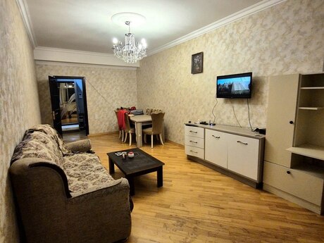 Əhmədlidə 2 otaqlı yeni tikili mənzil kirayə verilir, 68 m², 600 AZN/ay, şəkil 4 / 12