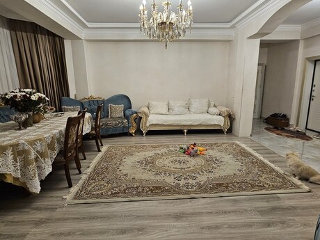 3 otaq · 95 m² · 3/17 mərtəbə, Azadlıq Prospekti
