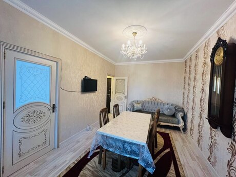 2-комн. · 65 m² · 3/5 этаж, Memar Əcəmi