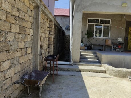 3-комн. · 130 m², Mərdəkan