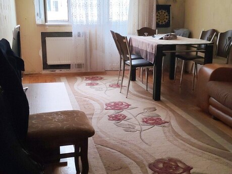 2 otaq · 71 m² · 7/10 mərtəbə, Yeni Günəşli