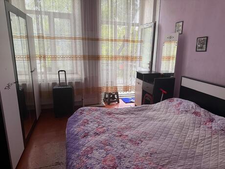 28 Mayda 2 otaqlı köhnə tikili mənzil kirayə verilir, 50 m², 500 AZN/ay, şəkil 4 / 11